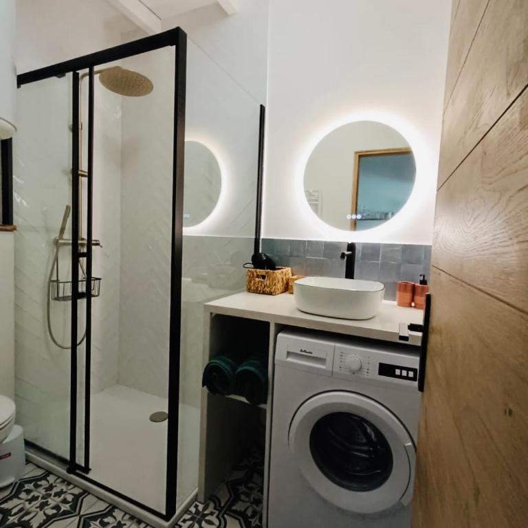 Gîte Mas La Bohème Piscine Parking Privé L'Isle-Sur-La-Sorgue - One-Bedroom Apartment - 9