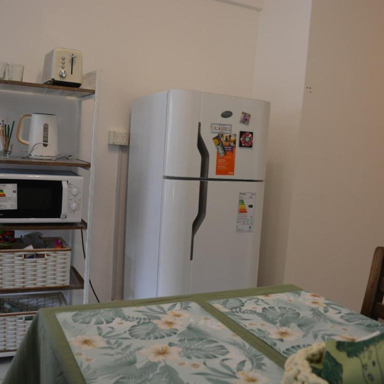 STUDIO AVENIDA - Apartment with View and Balcony - 13