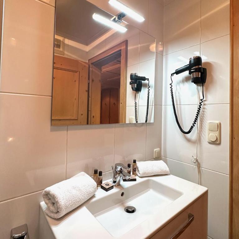 Apartments Max & Moritz - Apartment mit 1 Schlafzimmer - 12