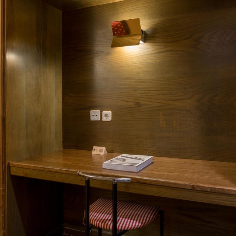 Hotel Aran La Abuela - Habitación Triple sin vistas (3 adultos) - 3