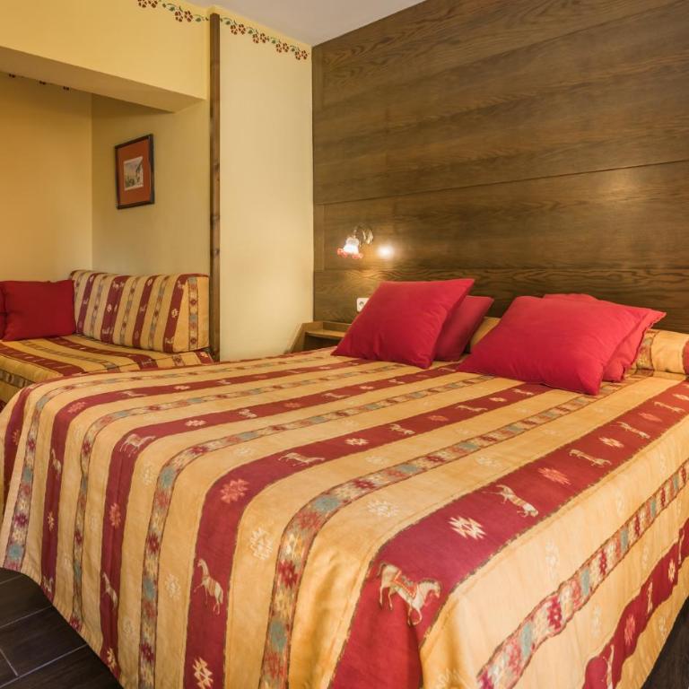 Hotel Aran La Abuela - Habitación Familiar (2 adultos y 2 niños) - 2