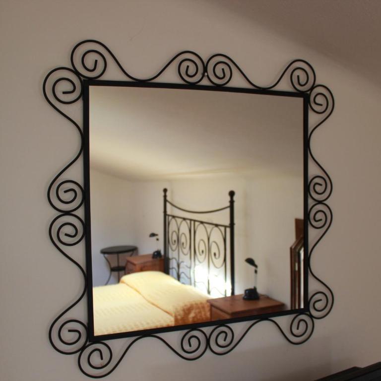 B&B Al Borgo - Camera Quadrupla con Bagno in Comune - 9
