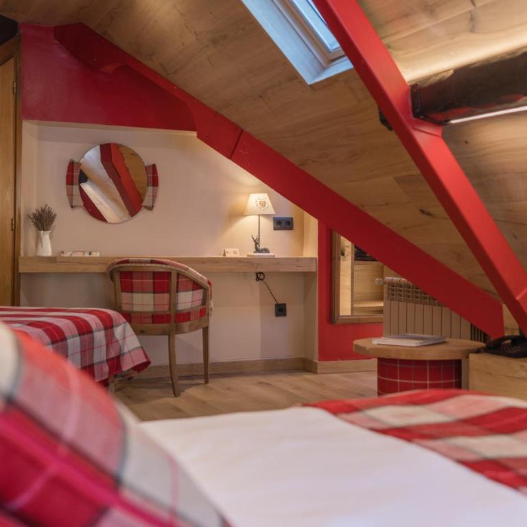 Hotel Aran La Abuela - Habitación Doble Económica con vistas - 1 o 2 camas - 7