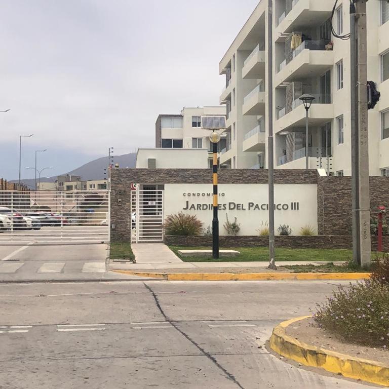 Hermoso Jardines del Pacifico - Apartamento de 2 dormitorios - 18