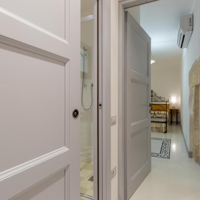 MCH Marina Charming House - Elegant Stay in Cagliari - Appartamento con 1 Camera da Letto e Terrazza - 19