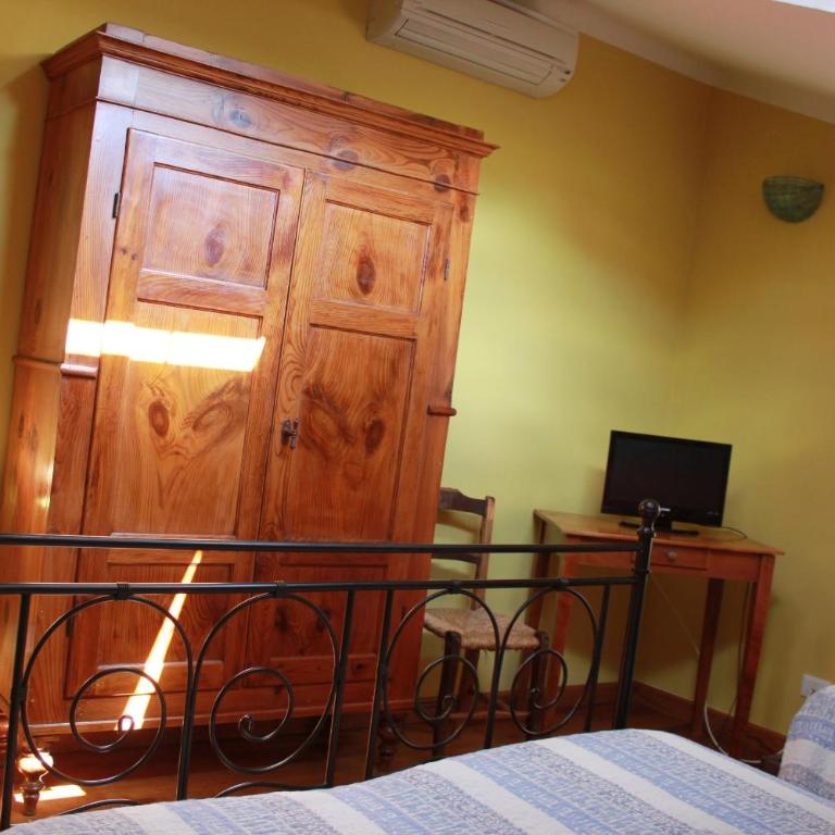 B&B Al Borgo - Camera Tripla con Bagno Privato - 4