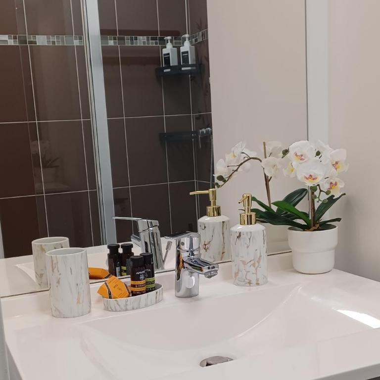 Luminary Night Suite - Maison 1 Chambre - 22