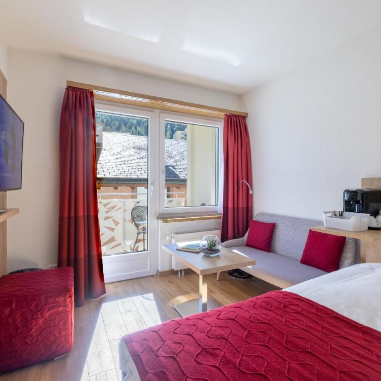 Hotel Sonne St. Moritz 3* Superior - Standard Doppelzimmer - Hauptgebäude - 5