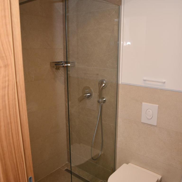 Zlatni Javor Twins - One-Bedroom Apartment - 10