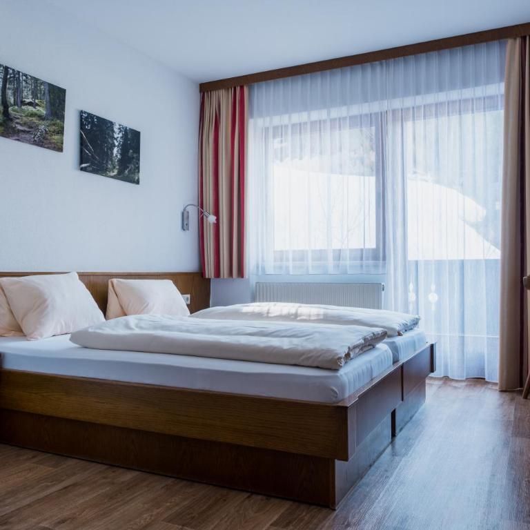 "Quality Hosts Arlberg" Hotel-Gasthof Freisleben - Comfort Doppel-/Zweibettzimmer - 8