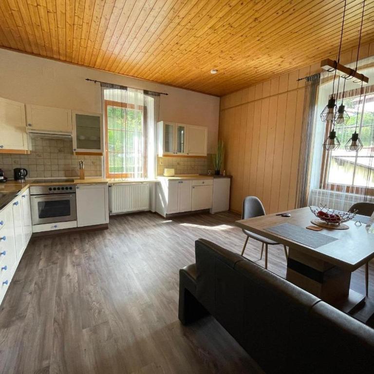 Villa Ganzstein Appartements - Apartment mit 2 Schlafzimmern - 2