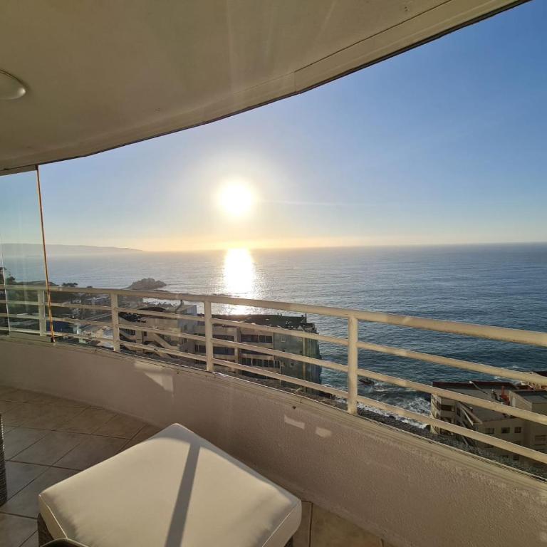 Reñaca-Cochoa Vista Mar-3D -funicular directo playa - Three-Bedroom Apartment - 1