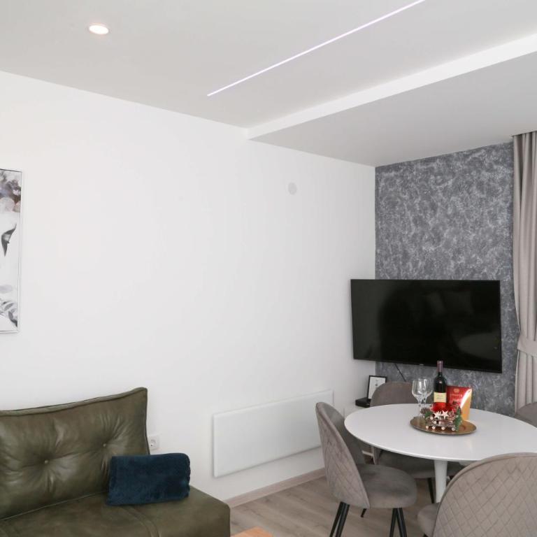 HILLSIDE Apartments - Apartman - 2