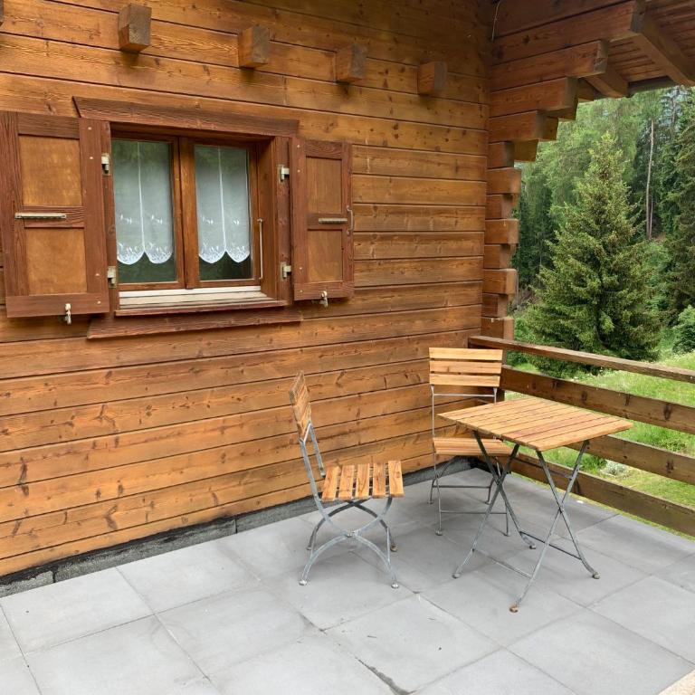 Chalet Lé Fèrtin - Three-Bedroom Chalet - 38