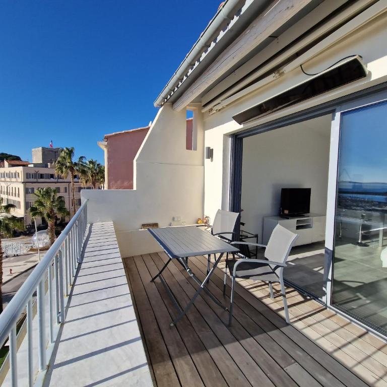 Sanaritz - Studio with Terrace and Sea View - 4
