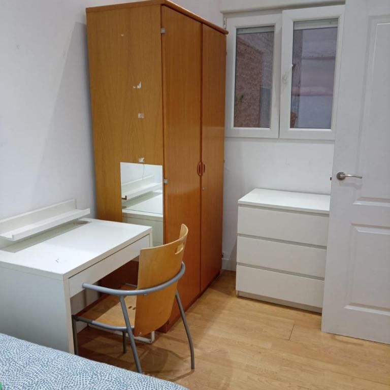 Apartamento cerca de Goya con 2 dormitorios - Two-Bedroom Apartment - 5