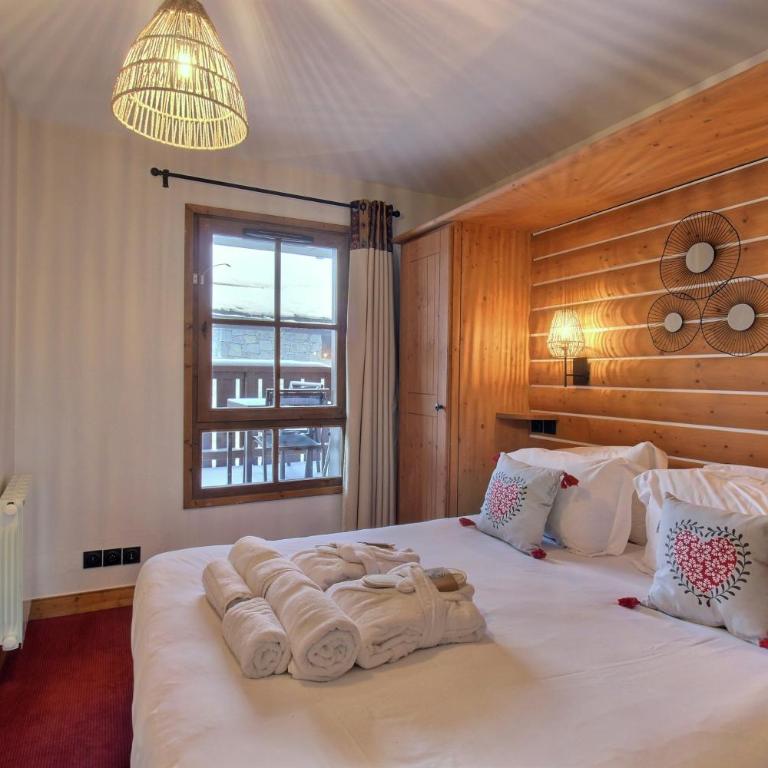 ARC 1950 - APPARTEMENT MODERNE - SAUNA HAMMAM JACUZZI - 4 Personnes - Appartement 1 Chambre avec Balcon et Vue sur les Montagnes - 15