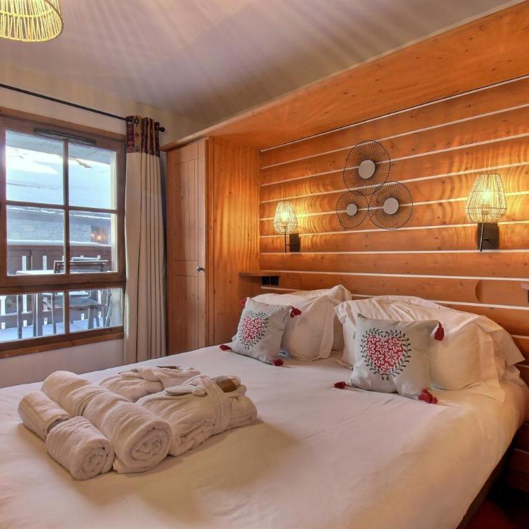 ARC 1950 - APPARTEMENT MODERNE - SAUNA HAMMAM JACUZZI - 4 Personnes - Appartement 1 Chambre avec Balcon et Vue sur les Montagnes - 2