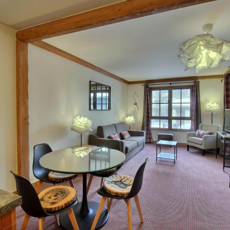 ARC 1950 - APPARTEMENT MODERNE - SAUNA HAMMAM JACUZZI - 4 Personnes - Appartement 1 Chambre avec Balcon et Vue sur les Montagnes - 6