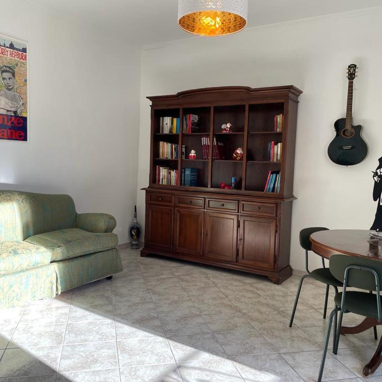 Ginny's Home - Appartamento con 2 Camere da Letto - 15