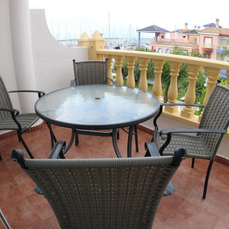 Apartamentos Marina Internacional - Apartamento Superior - 10
