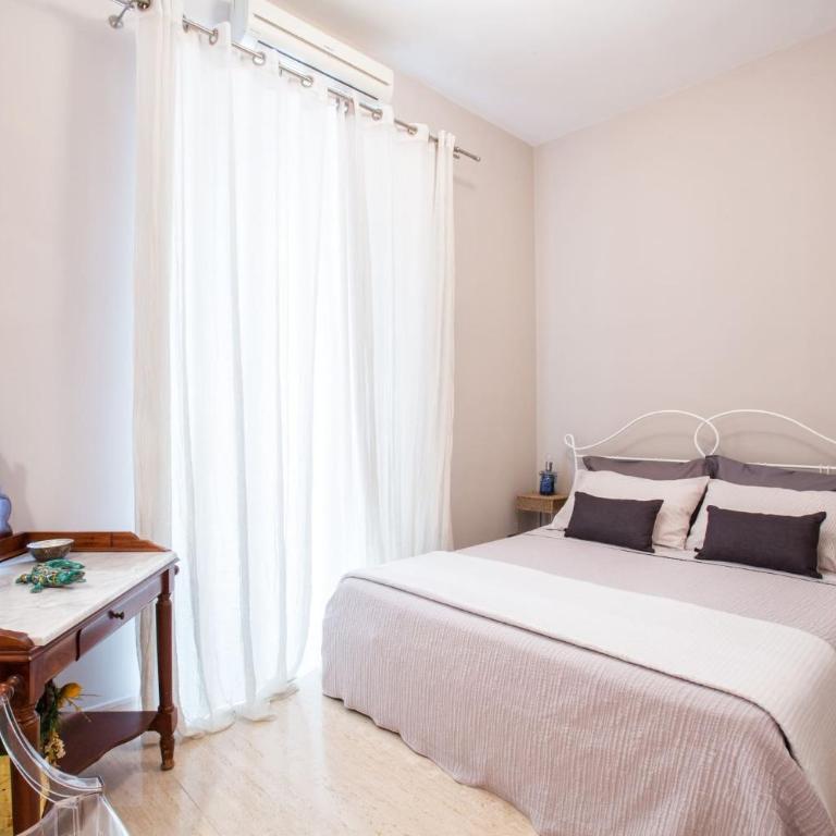 SorrentoVibes - Family 2 Bedroom Apartment Terrace Sorrento Centre - Casa Vacanze - 14