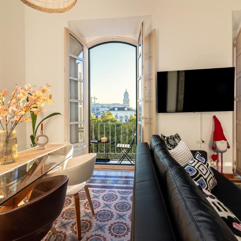 Malaga Center Flat balcony at Picasso’s home - Apartamento Superior - 17