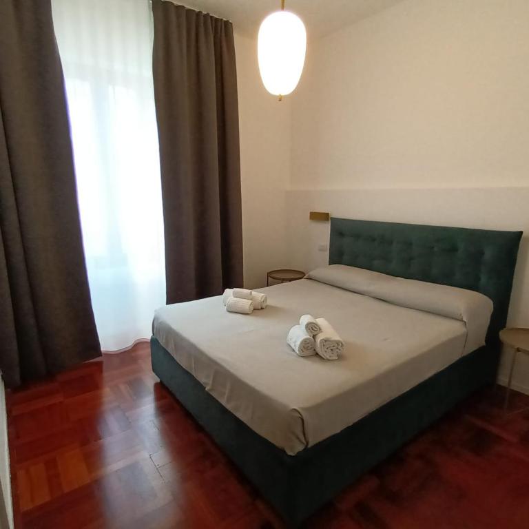 B&Bari, via Crollalanza - guesthouse Le Case di Aurelia - Double Room with Private Bathroom - 2