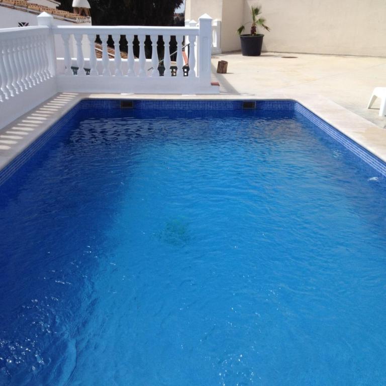 Bonito alojamiento en Malaga con piscina para teletrabajo - Apartamento - 1