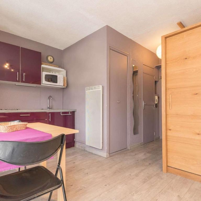 Studio cosy avec coin nuit, proche télécabine et centre, parking - FR-1-330C-21 - Appartement (3 Adultes) - 10