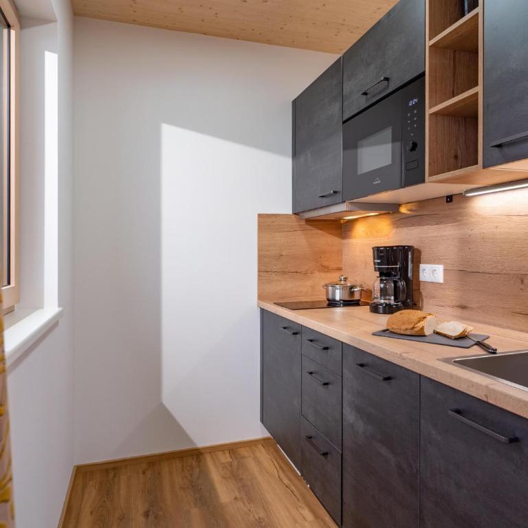 M&M Appartements Brixental - Apartment mit Dusche - 3