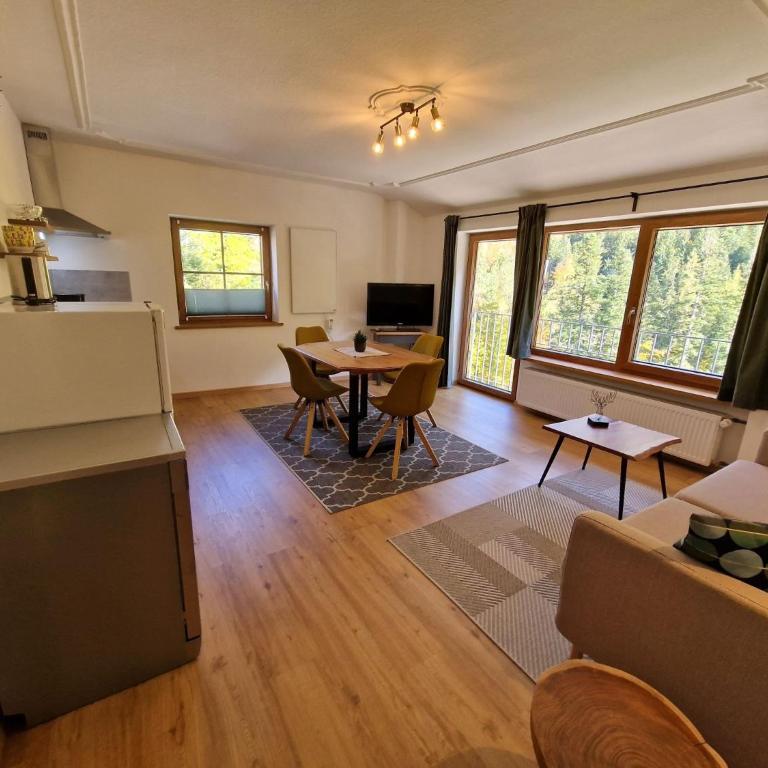 Appartement Woidrauschen - Apartment mit 1 Schlafzimmer und Balkon - 3
