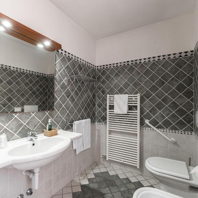 Hotel Sasso Rosso - Camera Familiare Superior - 3