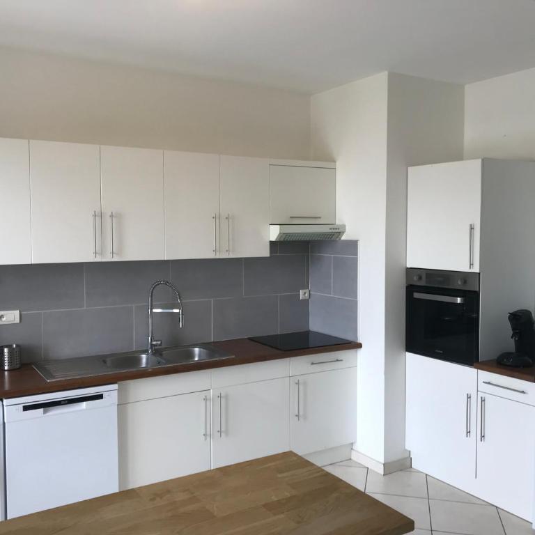 Devant la mer et la plage de ROYAN PONTAILLAC, 4chambres 2 à 8 personnes - Villa - 11