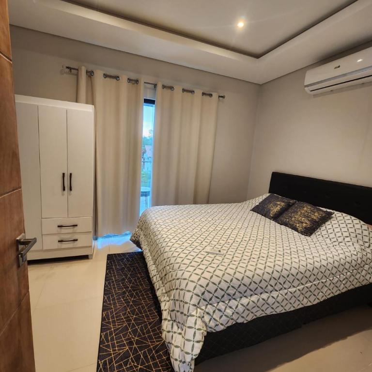 Puerta del Lago - Four-Bedroom House - 26