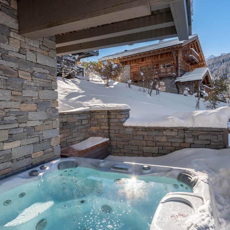 Chalet de luxe à Courchevel avec jacuzzi et cheminée - FR-1-563-30 - Chalet (8 Adultes) - 12