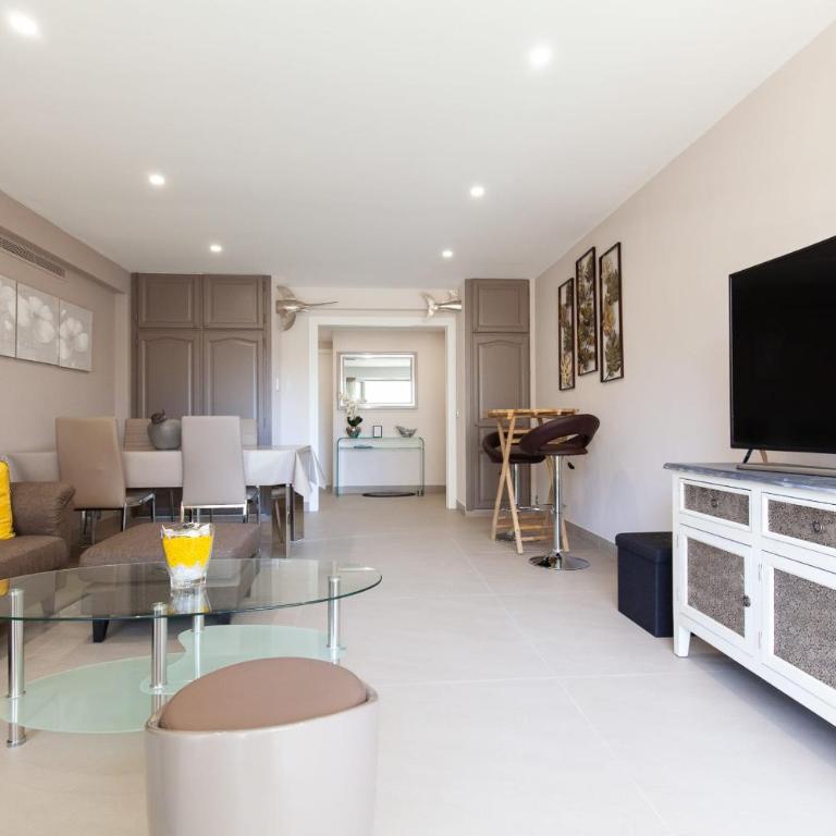 2-Br apartment 2 minutes from the beach parking - Appartement - 6