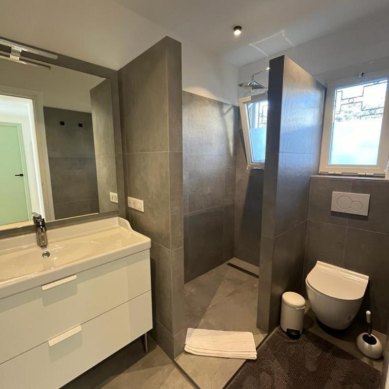 3 Piéces confort climatisé vue mer, 4 personnes à Saint-Jean Cap Ferrat à proximité de monaco et menton - Appartement 2 Chambres - 10