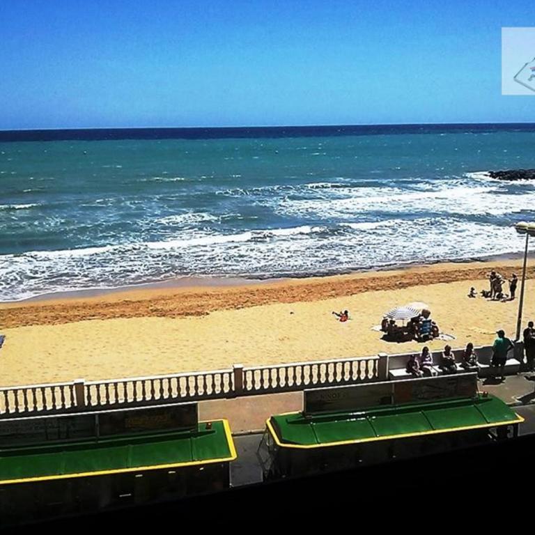 Sea View Apartment - Apartment with Sea View - 14
