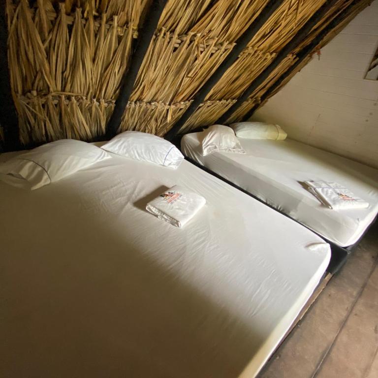 Hugos Place Baru - Standard Double Room with Shared Bathroom - 6