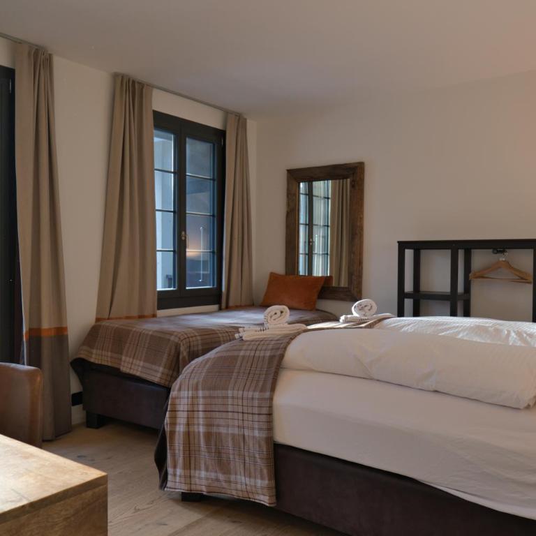 Eiger View Alpine Lodge - Suite Eiger mit Balkon und Blick auf den Eiger - 1