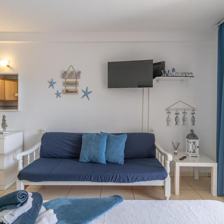 GO2TENERIFE Apart'Azul Near the beach & Pool view - Estudio con vistas a la piscina - 5