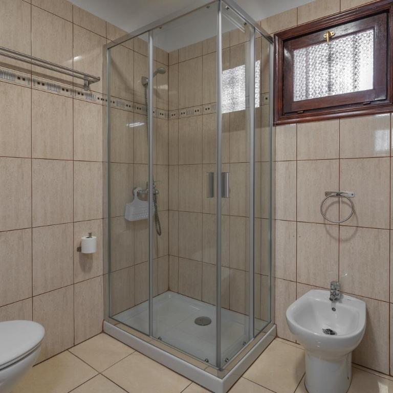 GO2TENERIFE Apart'Azul Near the beach & Pool view - Estudio con vistas a la piscina - 10