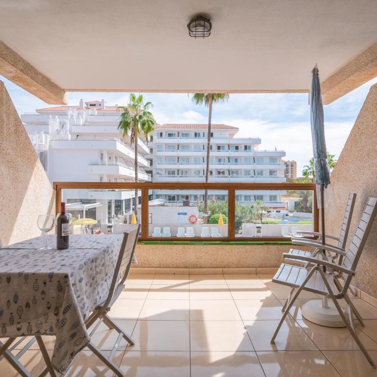 GO2TENERIFE Apart'Azul Near the beach & Pool view - Estudio con vistas a la piscina - 11