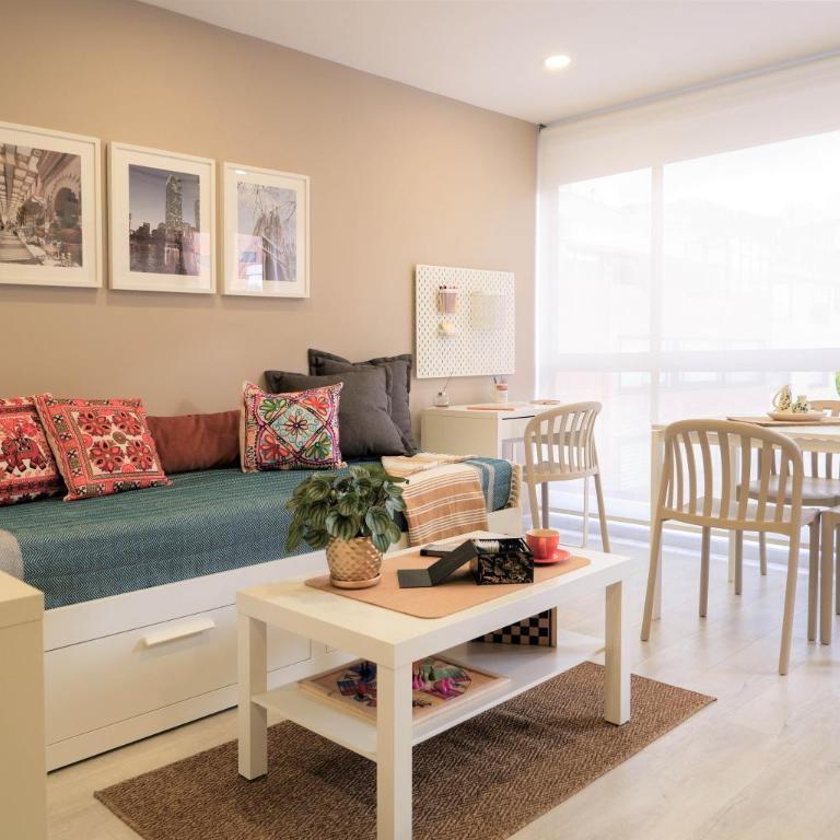 The Petit Flat - Bright & stylish studio apartment near Unicentro - Studio with Balcony - 2