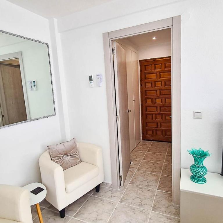Vistamar Apartment, 2 bedrooms, 200m from the beach, close to town - Apartamento de 2 dormitorios - 8