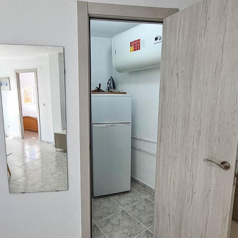 Vistamar Apartment, 2 bedrooms, 200m from the beach, close to town - Apartamento de 2 dormitorios - 26