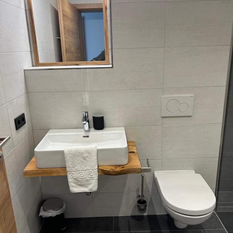 Apart 14 - Apartment mit 2 Schlafzimmern und Balkon - 4