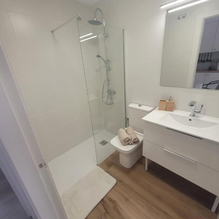 Przytulny Apartament 100m od plaży - Apartamento - 2 niveles - 51