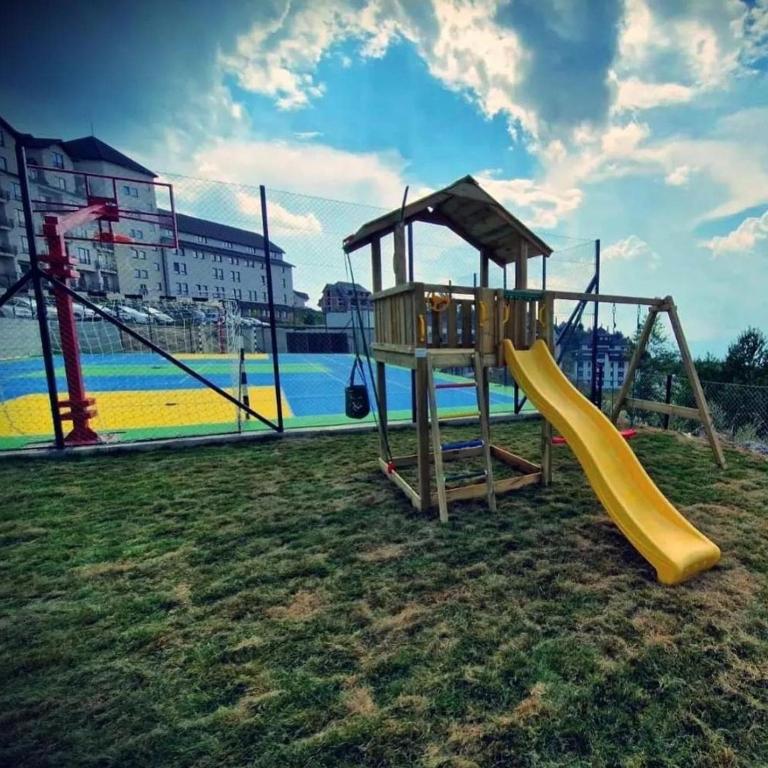 Apartmani L6 & P90 Milmari Kopaonik - Apartman sa Terasom - 38